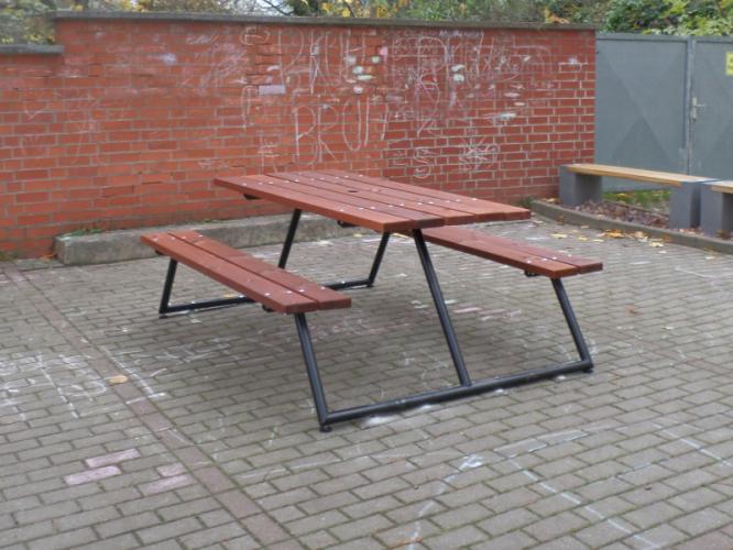 sitzbank1.jpg
